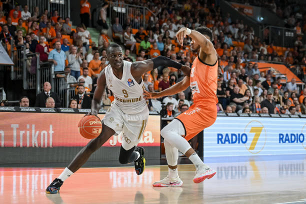 甚至适当调 甚至适当调