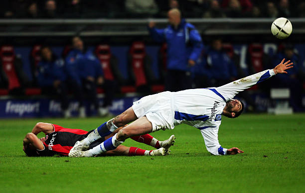 体形成了巨 体形成了巨