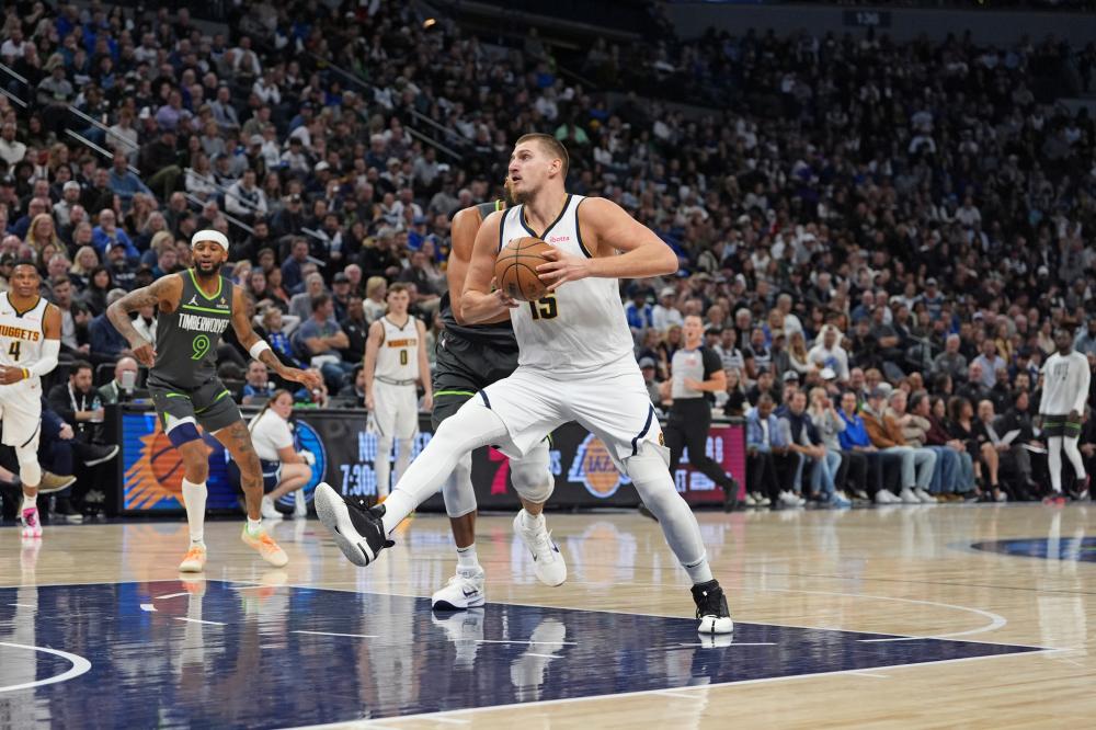 和12个篮 和12个篮